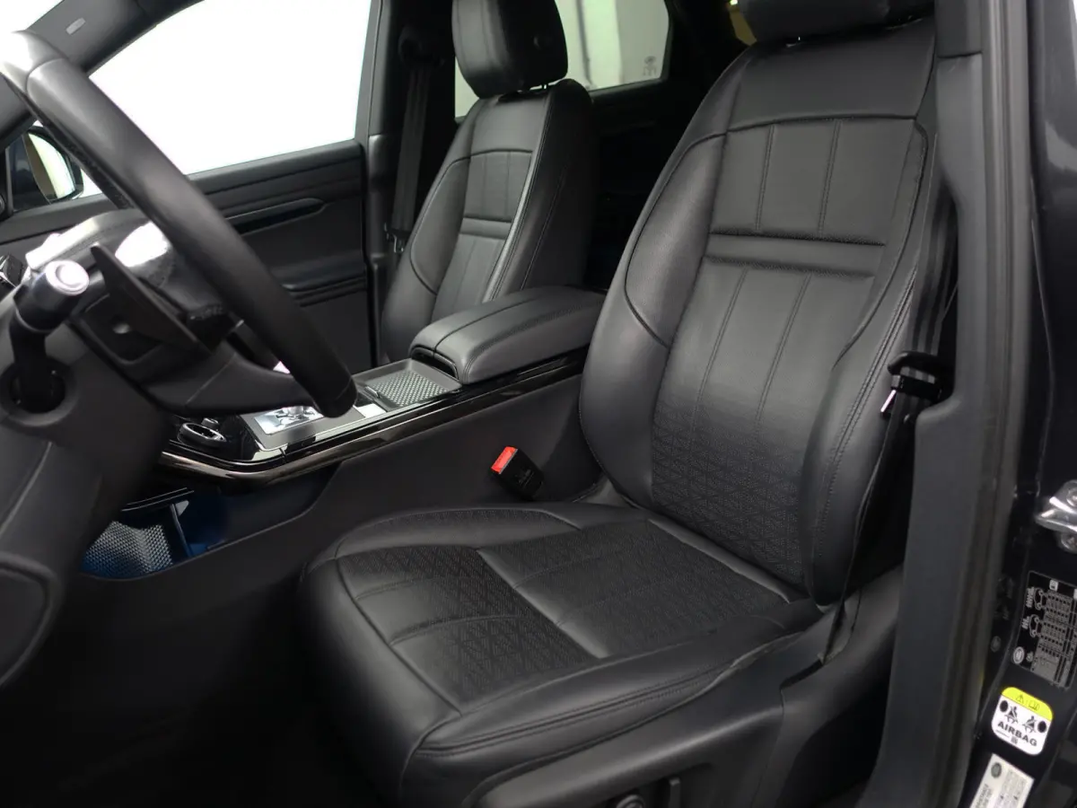 2.0 P200 AWD R-Dynamic HSE- Panoramadak, Sfeerverlichting, Memory, Meridian Audio, Dual View, Carplay