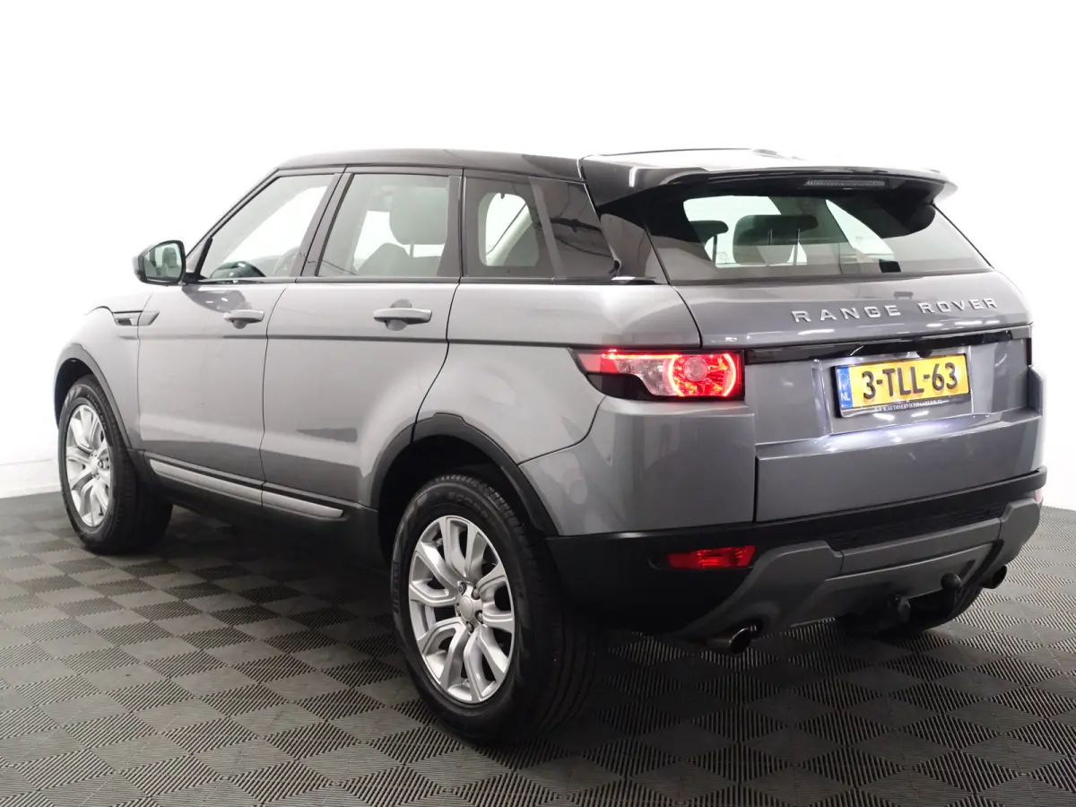 2.0 Si 4WD Dynamic Aut- Two Tone, Panoramadak, Xenon Led, Meridian, Camera, Sfeerverlichting
