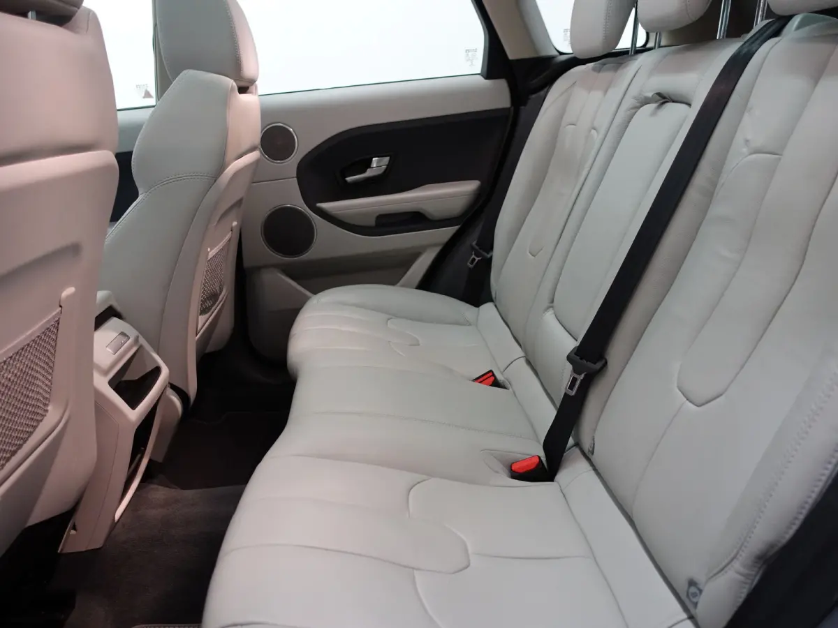 2.0 Si 4WD Dynamic Aut- Two Tone, Panoramadak, Xenon Led, Meridian, Camera, Sfeerverlichting