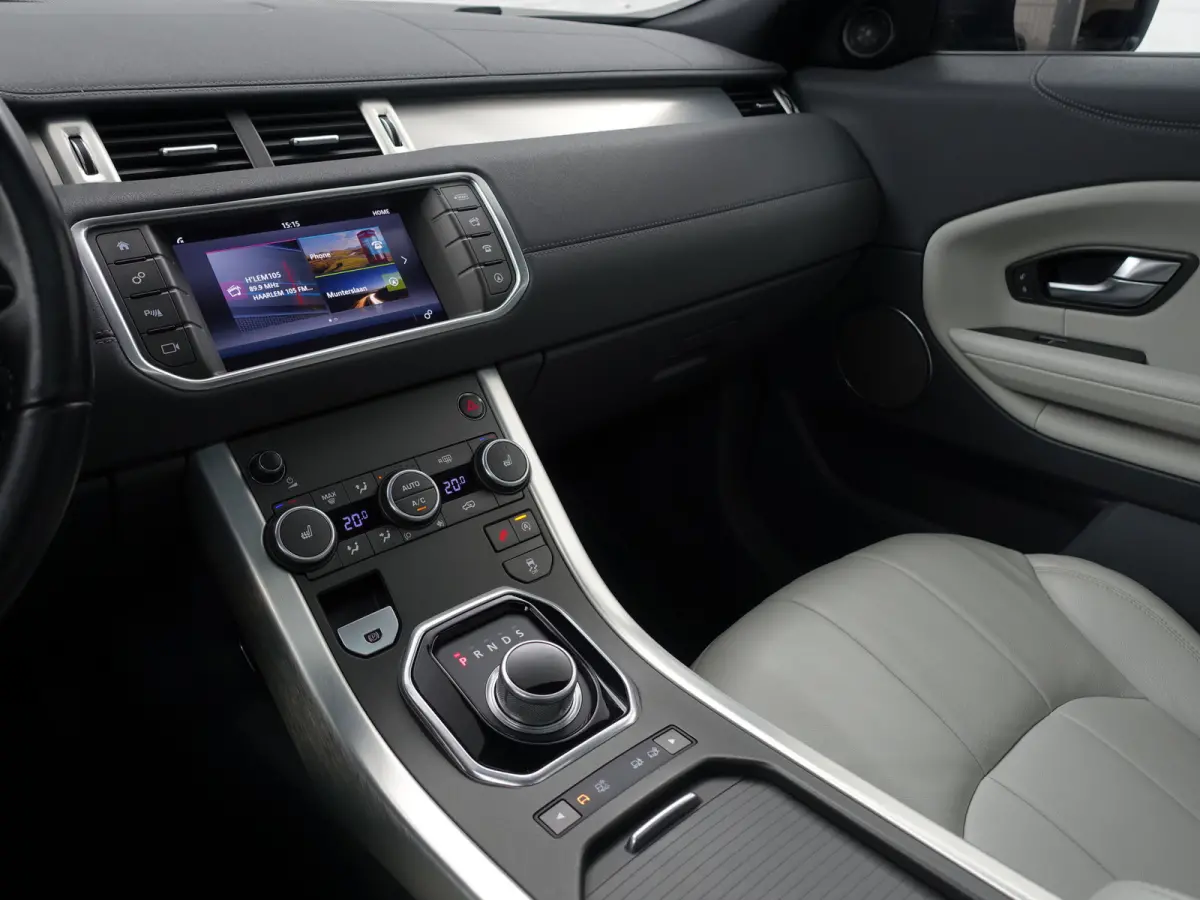 2.0 TD4 SE Dynamic Aut- Panoramadak, Leder Sport Interieur, Lane Assist, Xenon Led, Dynamic Select