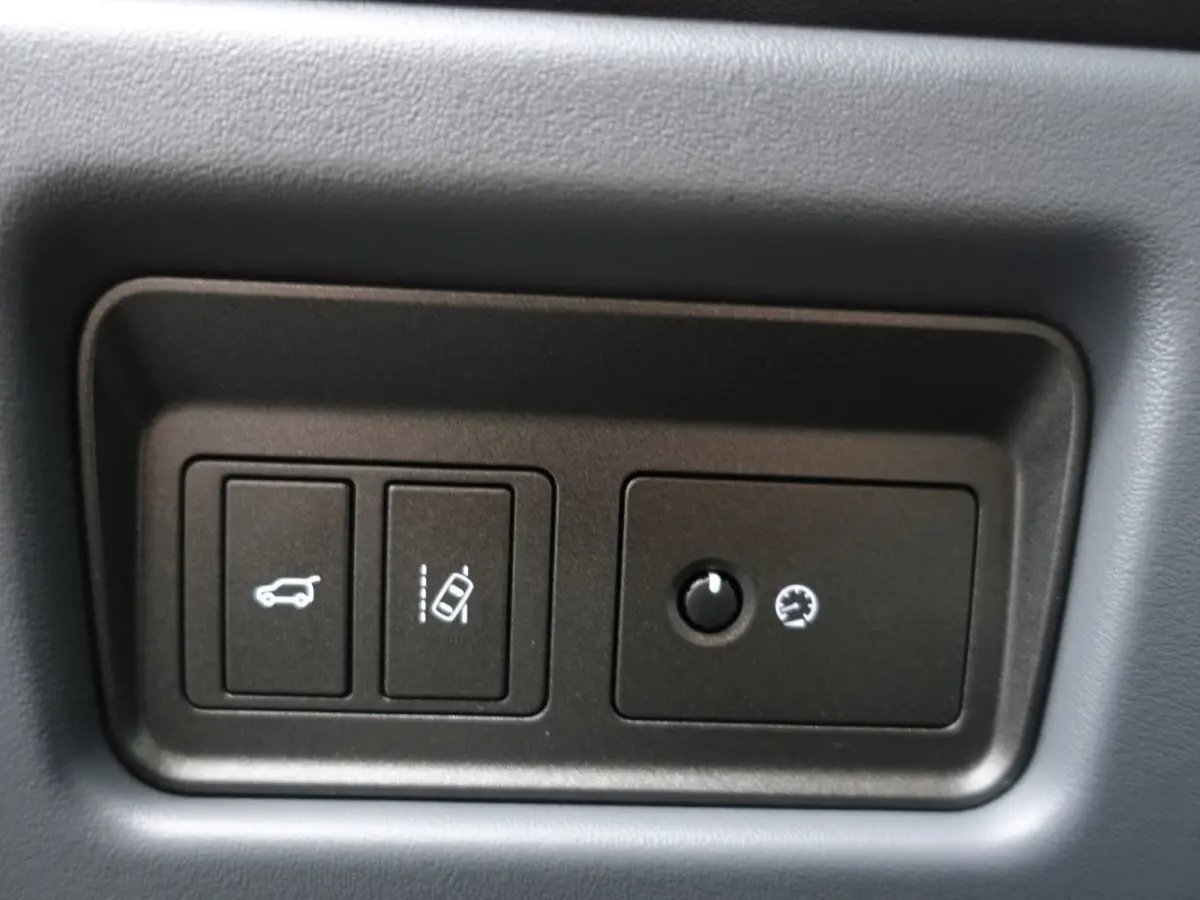 2.0 TD4 SE Dynamic Aut- Panoramadak, Leder Sport Interieur, Lane Assist, Xenon Led, Dynamic Select