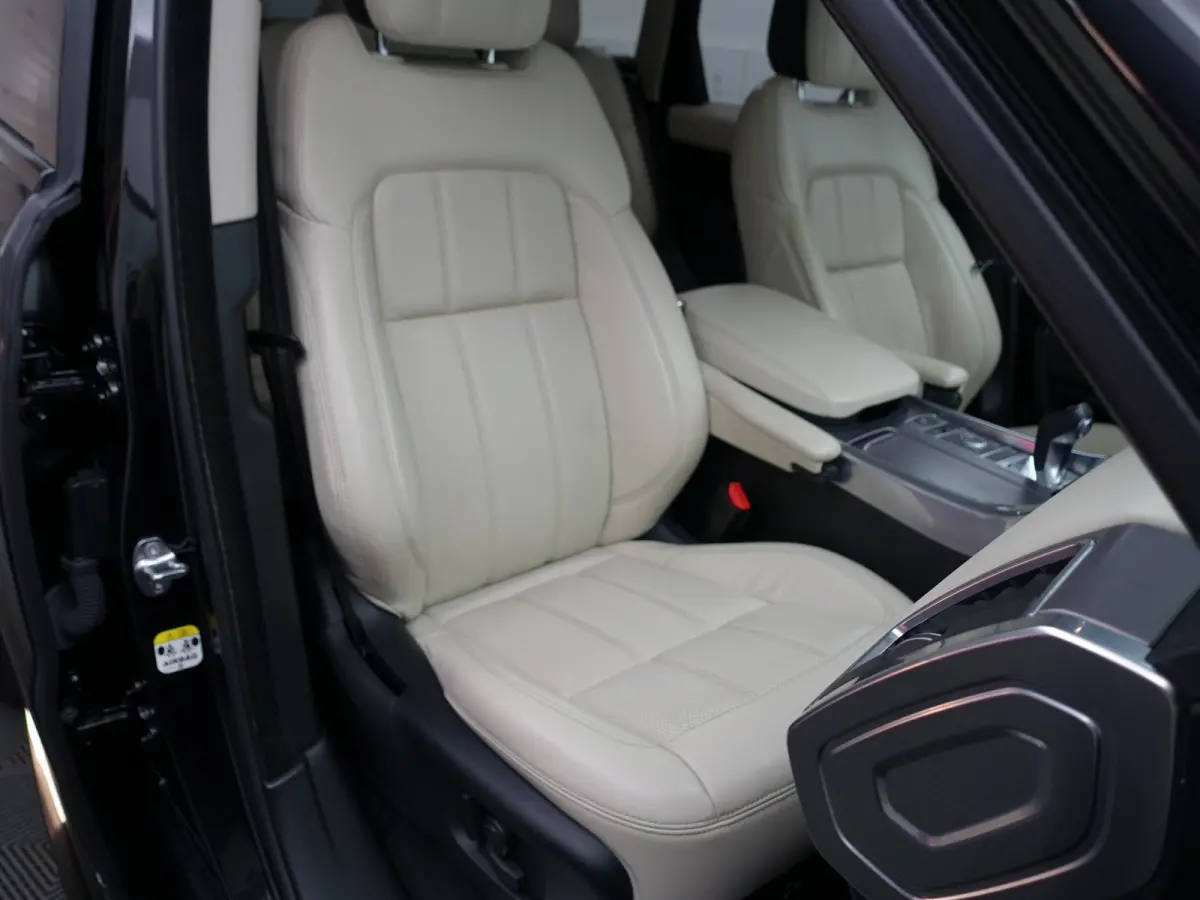 3.0 SDV6 HSE Dynamic- 7 Pers, Dual View, Panoramadak, Meridian Audio, Black optic pakket, Stoelverwarming