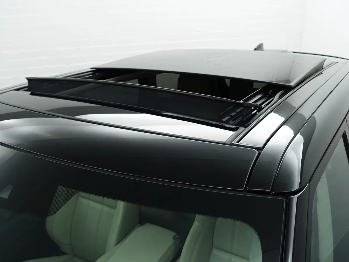 3.0 SDV6 HSE Dynamic- 7 Pers, Dual View, Panoramadak, Meridian Audio, Black optic pakket, Stoelverwarming