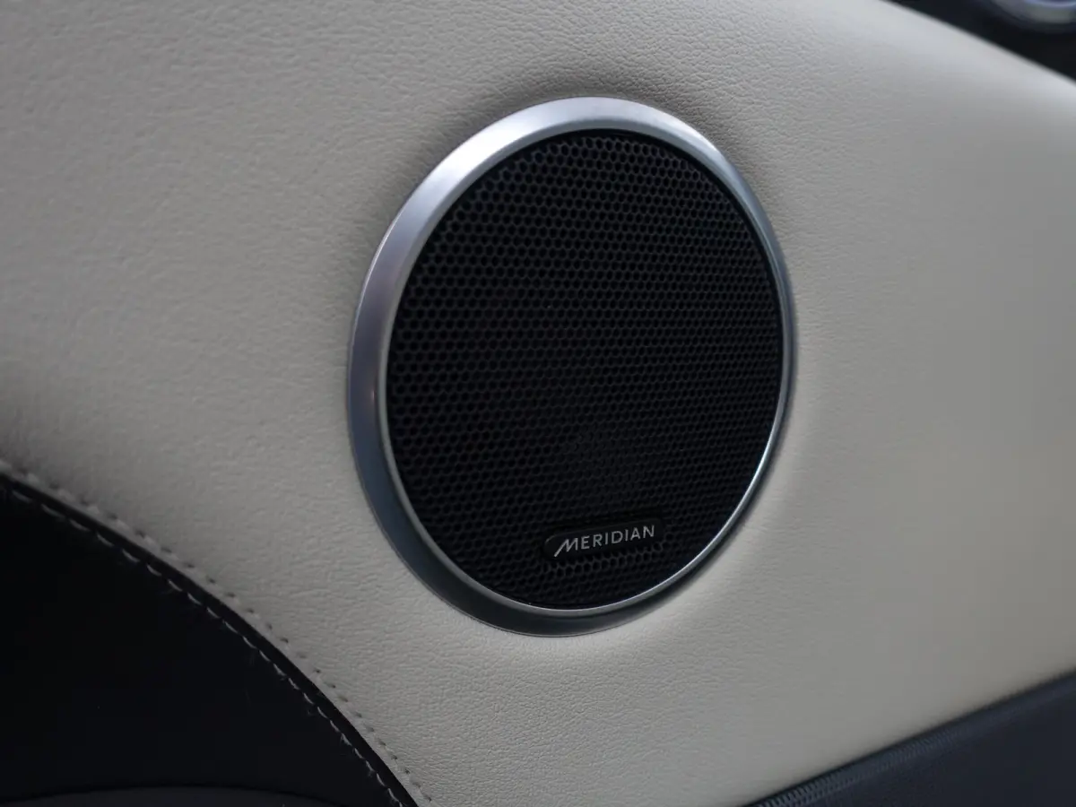 3.0 SDV6 HSE Dynamic- 7 Pers, Dual View, Panoramadak, Meridian Audio, Black optic pakket, Stoelverwarming