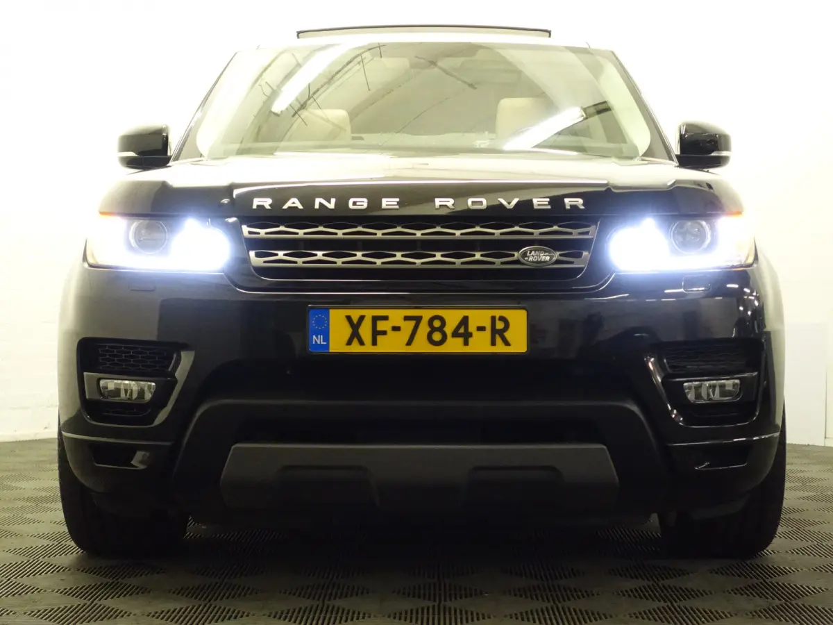 3.0 TDV6 HSE Dynamic- Two Tone, Panoramadak, Meridian Surround Audio, Luchtvering