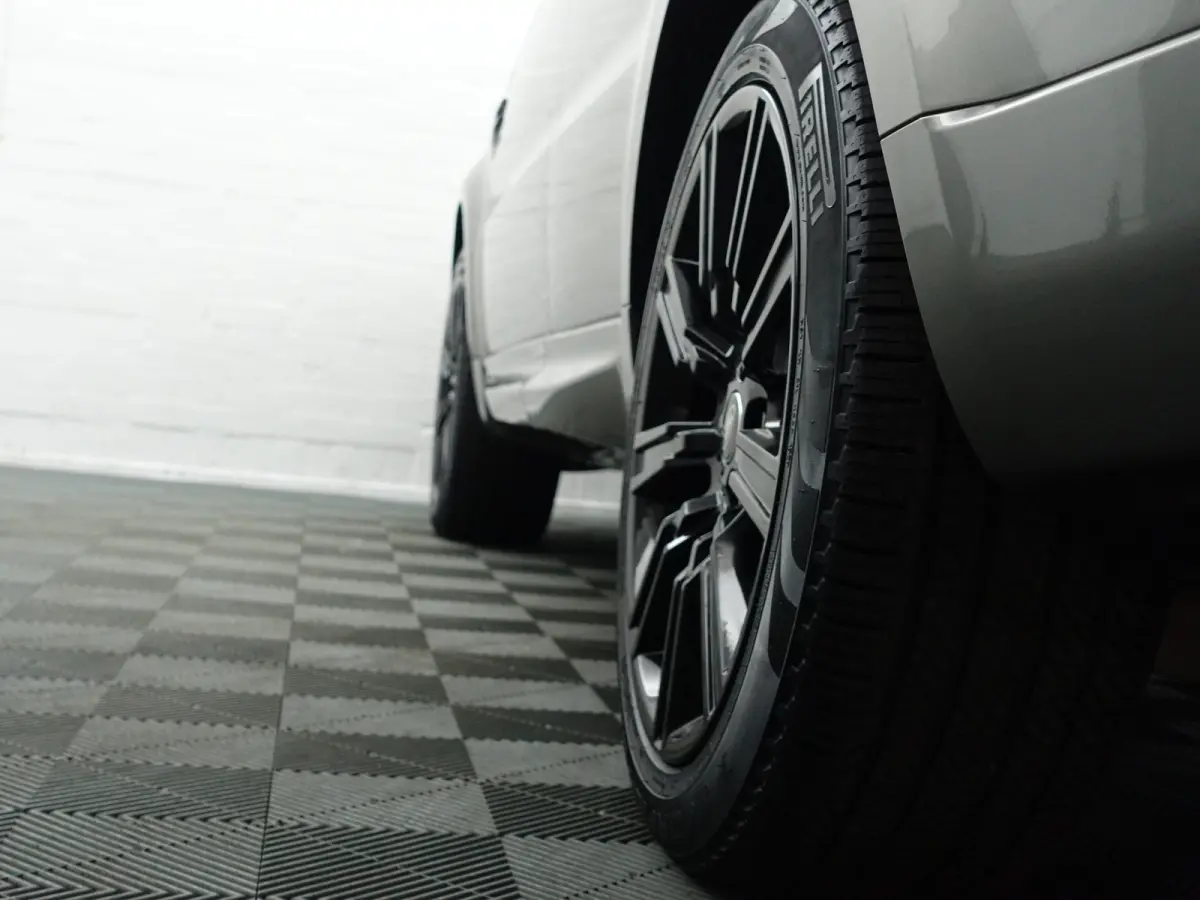 2.0 P400e Autobiography Dynamic- Panoramisch dak, Memory Seats, Koelkast, Head Up, Meridian, Stuur/Stoelverwarming, Xenon Led
