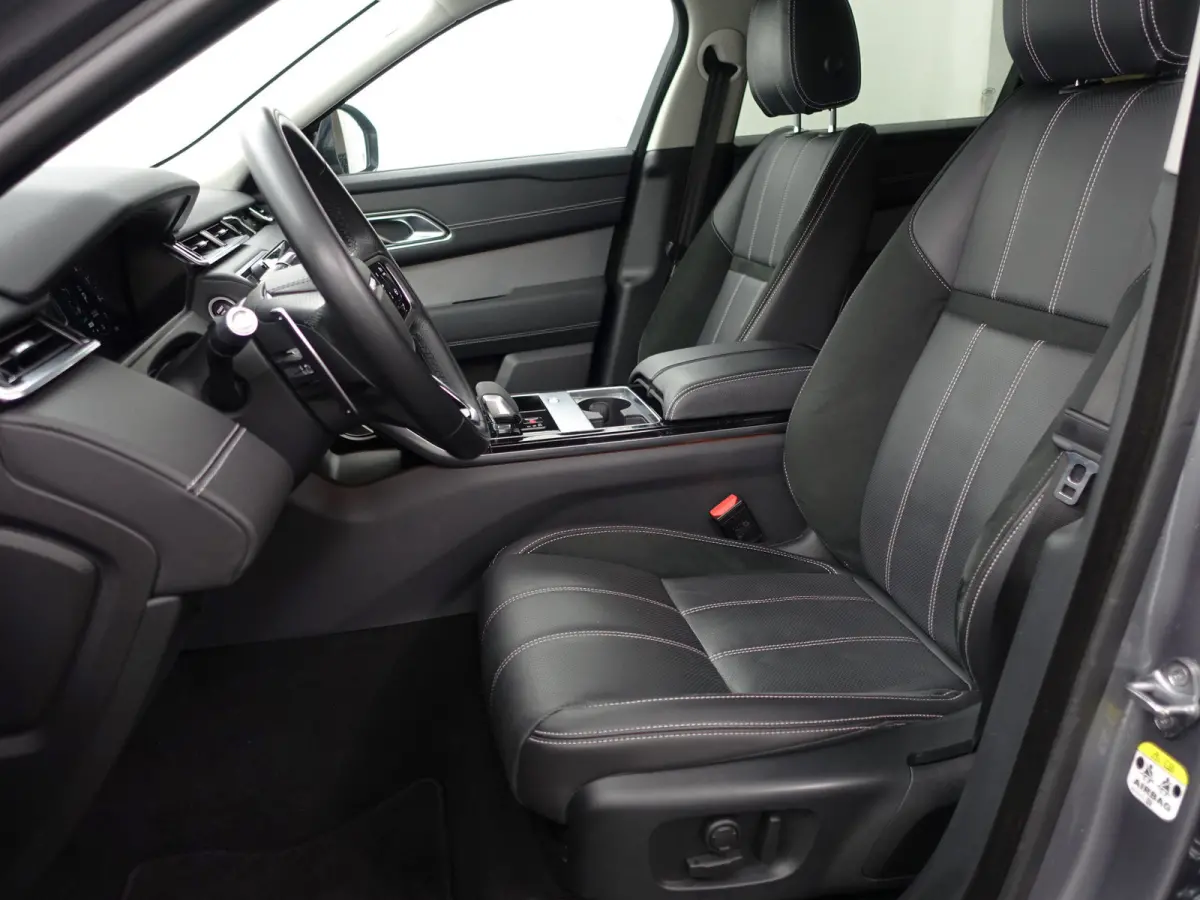 2.0 P400e SE- Two Tone, Stoelventilatie, Stuur/Stoelverwarming, CarPlay, 360 Camera, Meridian Audio