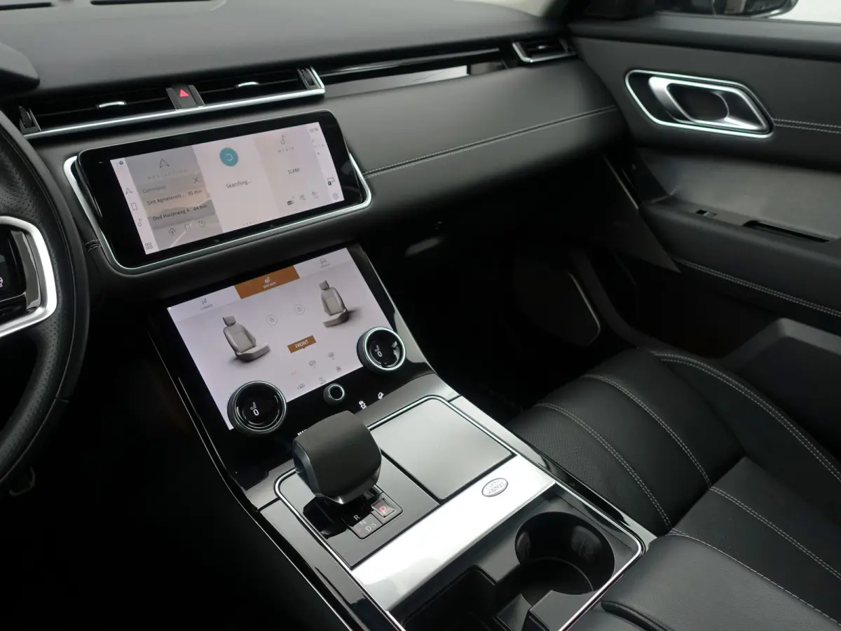 2.0 P400e SE- Two Tone, Stoelventilatie, Stuur/Stoelverwarming, CarPlay, 360 Camera, Meridian Audio