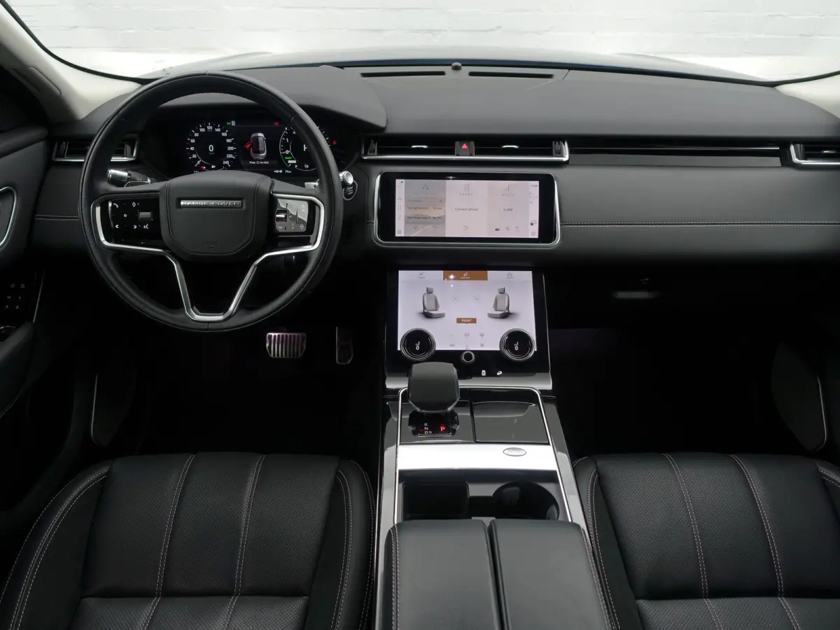 2.0 P400e SE- Two Tone, Stoelventilatie, Stuur/Stoelverwarming, CarPlay, 360 Camera, Meridian Audio