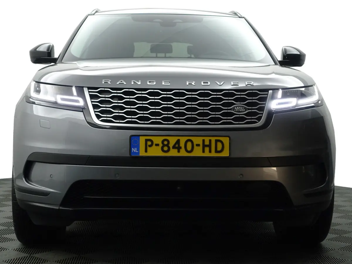 2.0 P400e SE- Two Tone, Stoelventilatie, Stuur/Stoelverwarming, CarPlay, 360 Camera, Meridian Audio