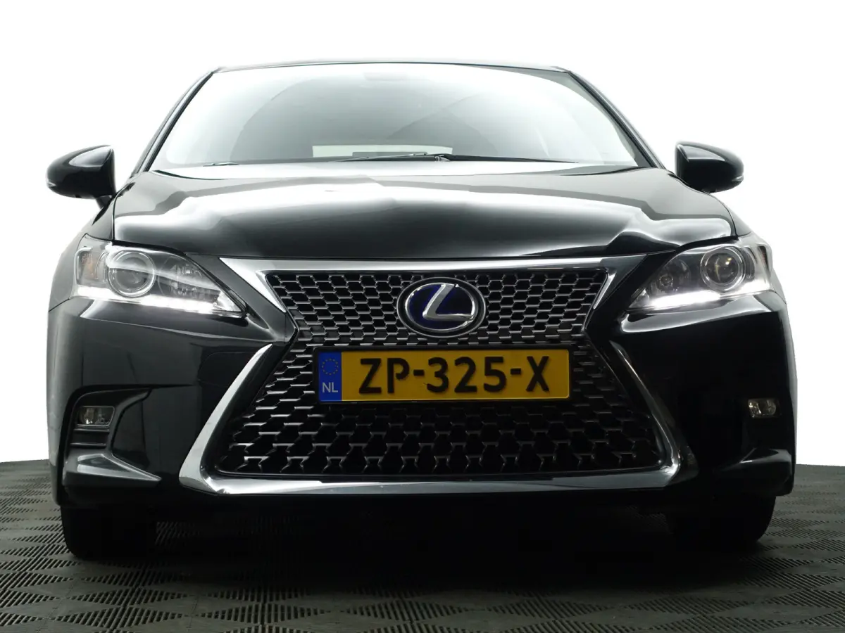 200h Business Line Alcantara Interieur, Camera, Navigatie, Dynamic Select, Virtual Cockpit, Xenon Led