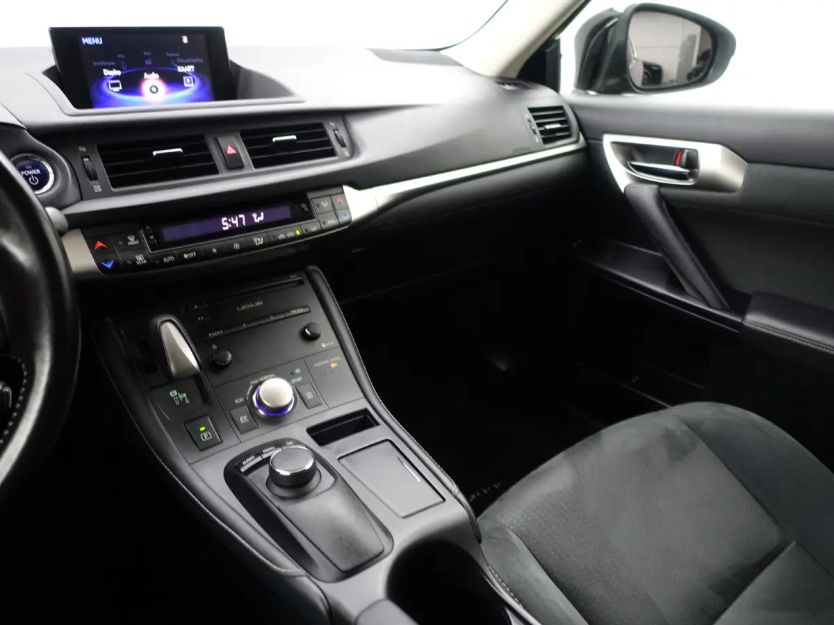 200h Business Line Alcantara Interieur, Camera, Navigatie, Dynamic Select, Virtual Cockpit, Xenon Led