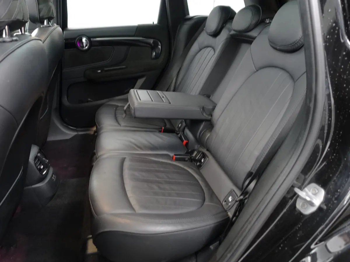 Mini 2.0 Cooper S ALL4 JCW Aut- Head Up, Memory, Harman Kardon, Panoramadak, Camera, Sfeerverlichting