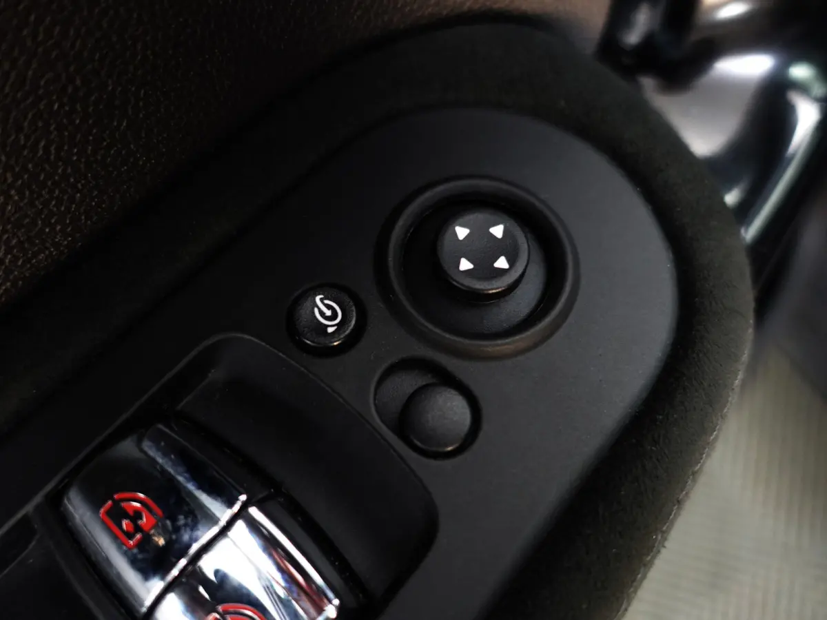 Mini 2.0 Cooper S ALL4 JCW Aut- Head Up, Memory, Harman Kardon, Panoramadak, Camera, Sfeerverlichting