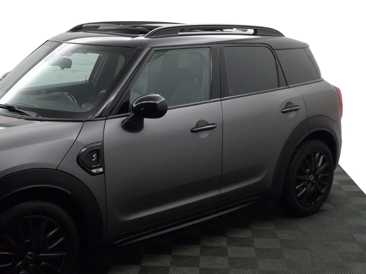 Mini 2.0 Cooper S 192pk John Cooper Works Aut- Two Tone, Panoramadak, Sfeerverlichting, Ada Cruise, Xenon Led, Dynamic Select
