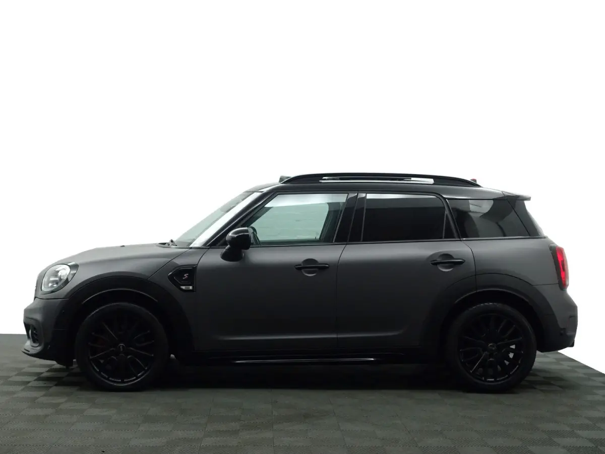 Mini 2.0 Cooper S 192pk John Cooper Works Aut- Two Tone, Panoramadak, Sfeerverlichting, Ada Cruise, Xenon Led, Dynamic Select