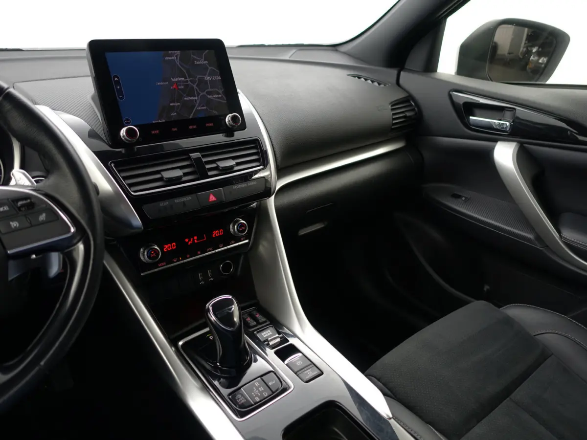 2.4 PHEV Intense+ Aut- Camera, Stoelverwarming, Lane Assist, Trekhaak, Xenon led, Carbon