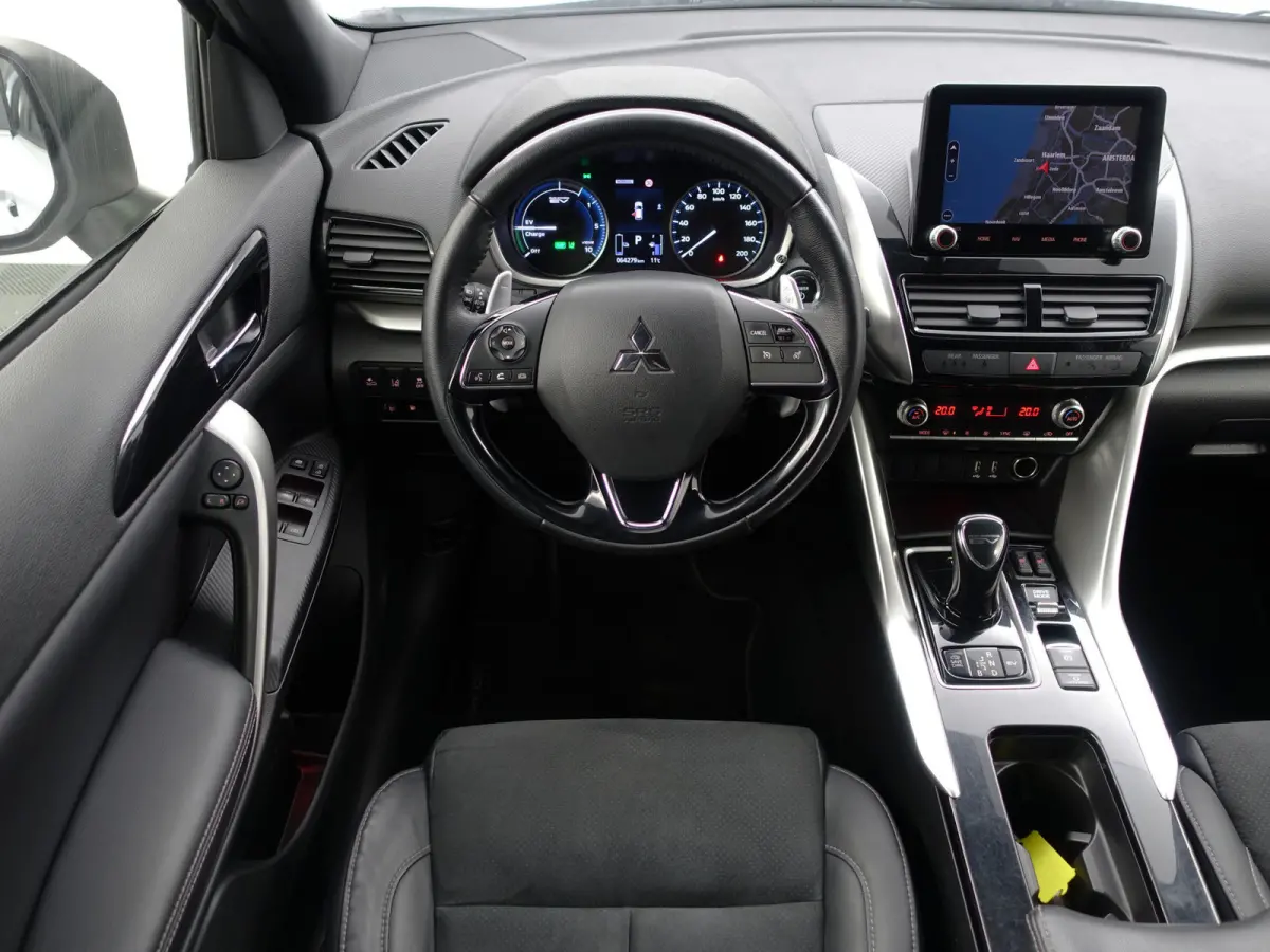 2.4 PHEV Intense+ Aut- Camera, Stoelverwarming, Lane Assist, Trekhaak, Xenon led, Carbon