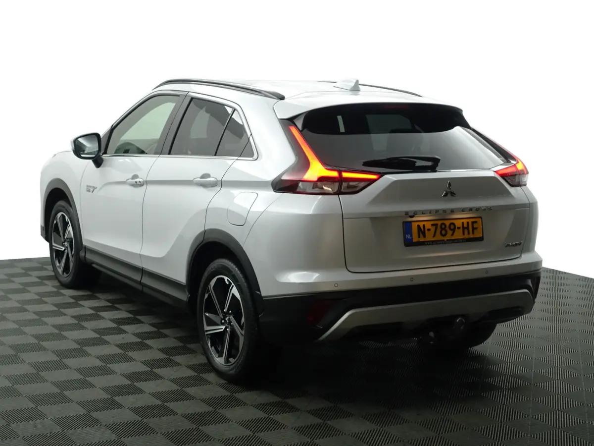 2.4 PHEV Intense+ Aut- Camera, Stoelverwarming, Lane Assist, Trekhaak, Xenon led, Carbon