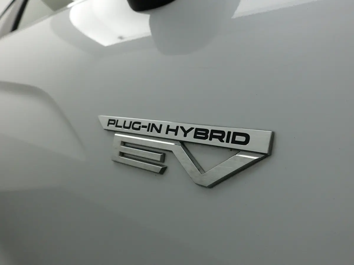 2.4 PHEV Intense+ Aut- Camera, Stoelverwarming, Lane Assist, Trekhaak, Xenon led, Carbon