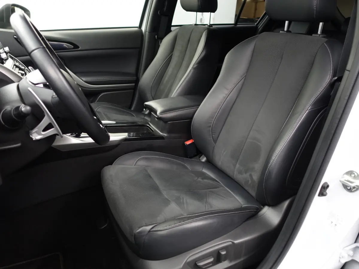 2.4 PHEV Intense+ Aut- Camera, Stoelverwarming, Lane Assist, Trekhaak, Xenon led, Carbon