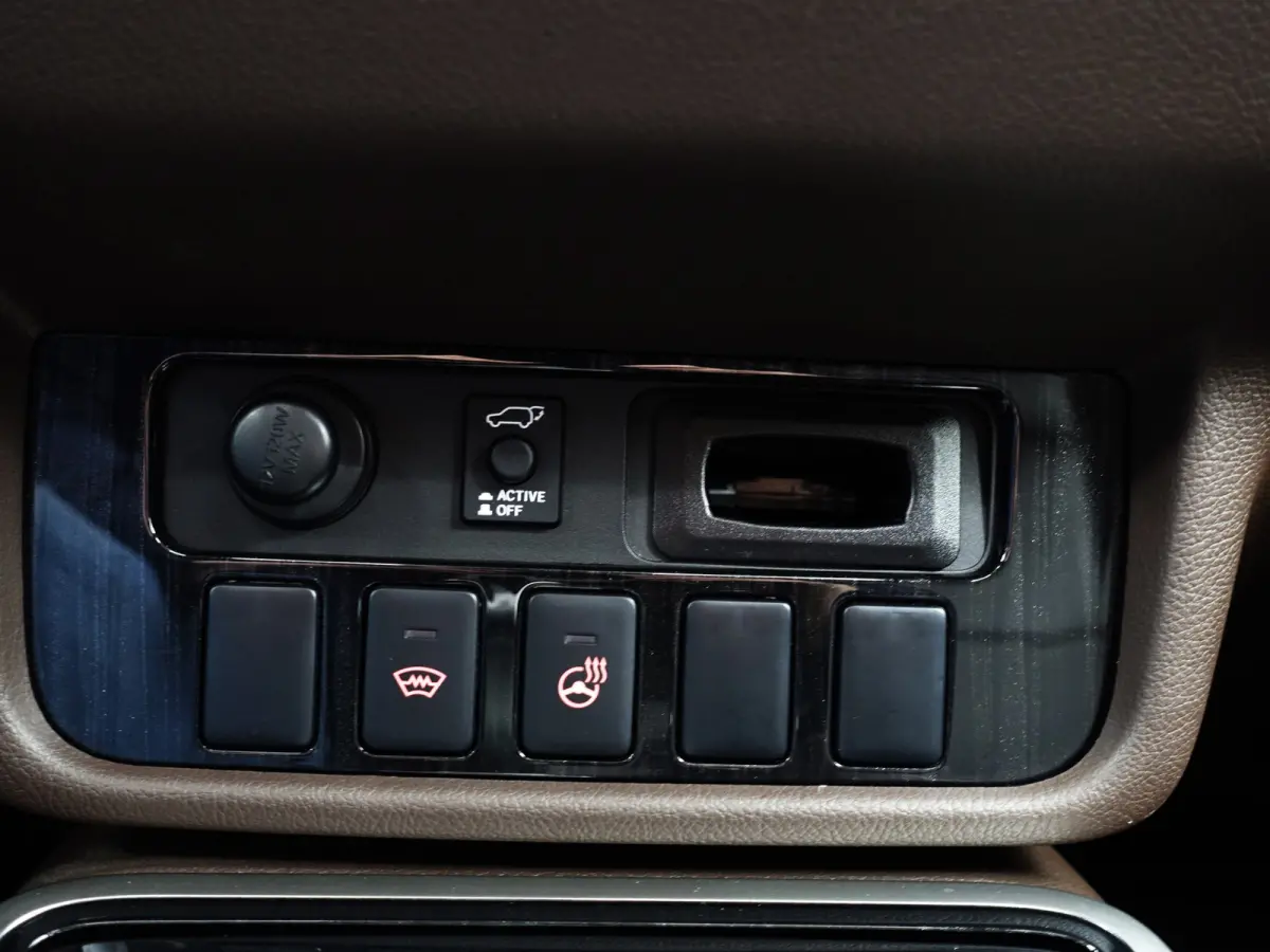 2.0 PHEV Instyle+ Aut- Schuifdak, Design Leder Interieur, 360 Camera, Stuur/Stoelverwarming, Ada Cruise