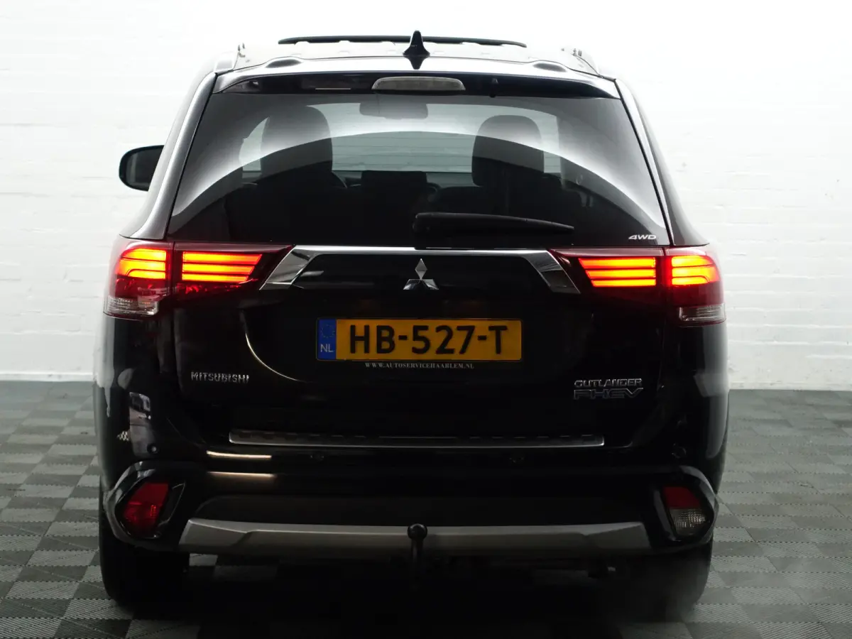 2.0 PHEV Instyle+ Aut- Schuifdak, Design Leder Interieur, 360 Camera, Stuur/Stoelverwarming, Ada Cruise