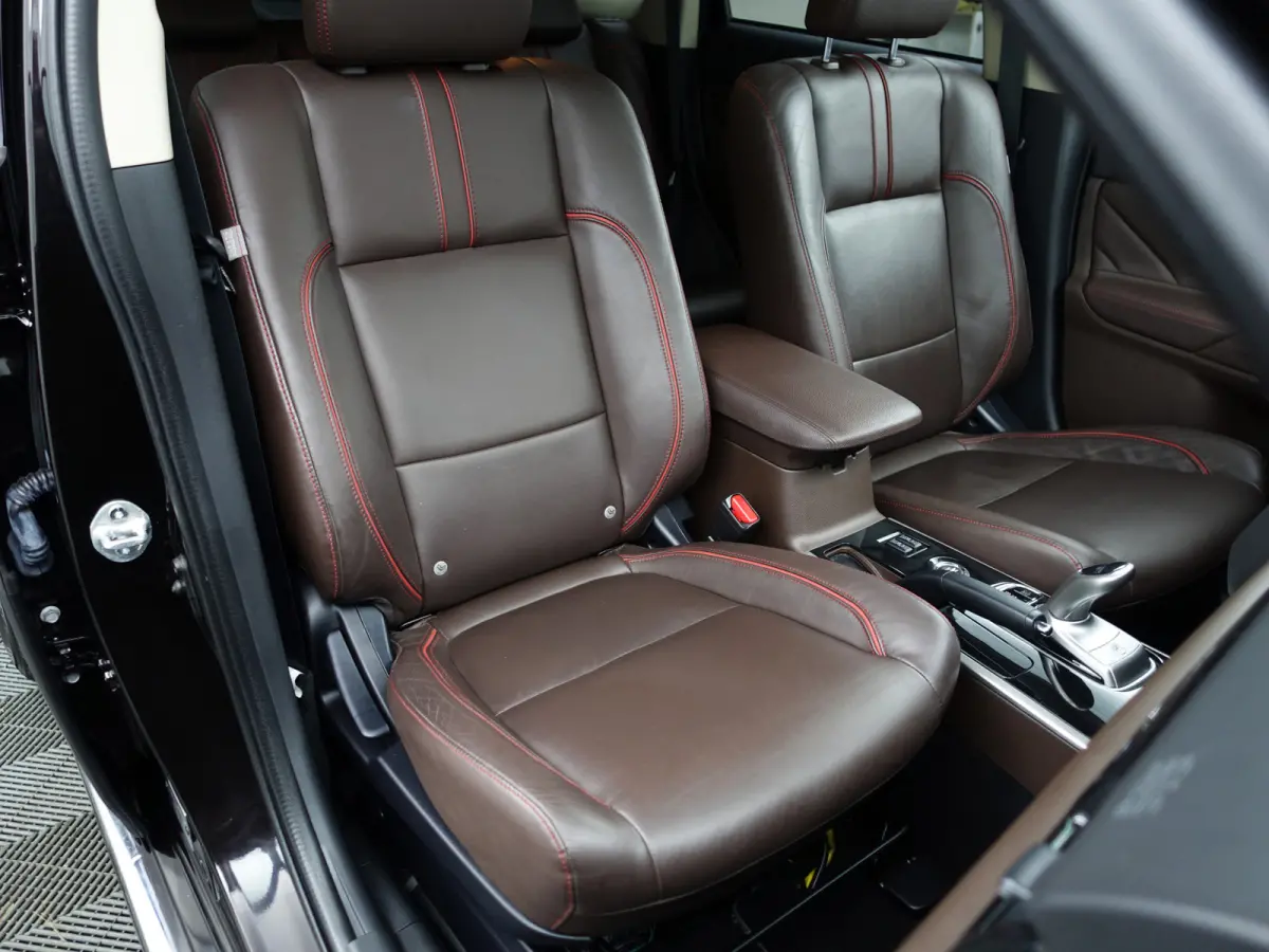 2.0 PHEV Instyle+ Aut- Schuifdak, Design Leder Interieur, 360 Camera, Stuur/Stoelverwarming, Ada Cruise