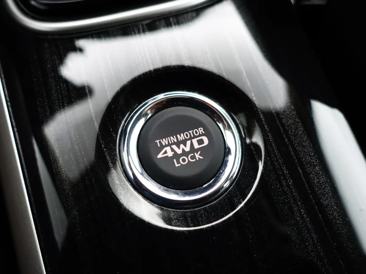 2.0 PHEV Instyle+ Aut- Schuifdak, Design Leder Interieur, 360 Camera, Stuur/Stoelverwarming, Ada Cruise