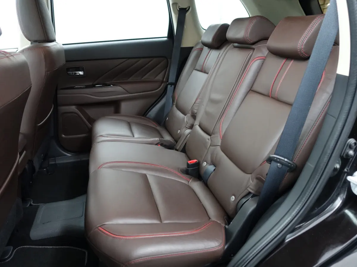 2.0 PHEV Instyle+ Aut- Schuifdak, Design Leder Interieur, 360 Camera, Stuur/Stoelverwarming, Ada Cruise