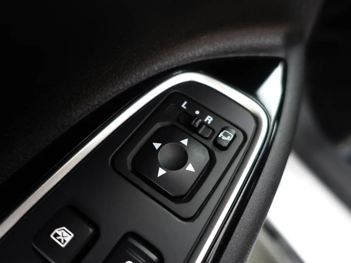 2.4 PHEV Blackpack Aut- Xenon Led, Stoelverwarming, Sport Leder Interieur, Trekhaak, Camera, Clima