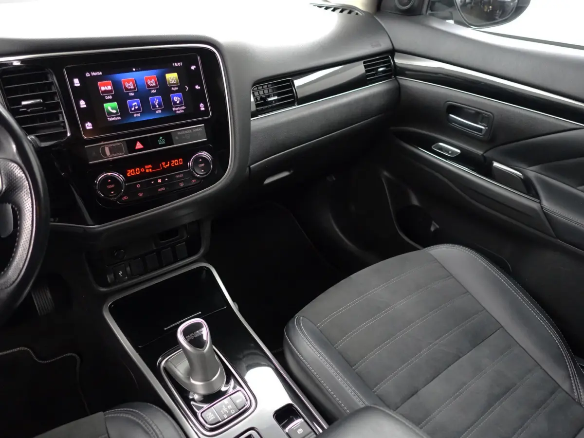 2.4 PHEV Blackpack Aut- Xenon Led, Stoelverwarming, Sport Leder Interieur, Trekhaak, Camera, Clima