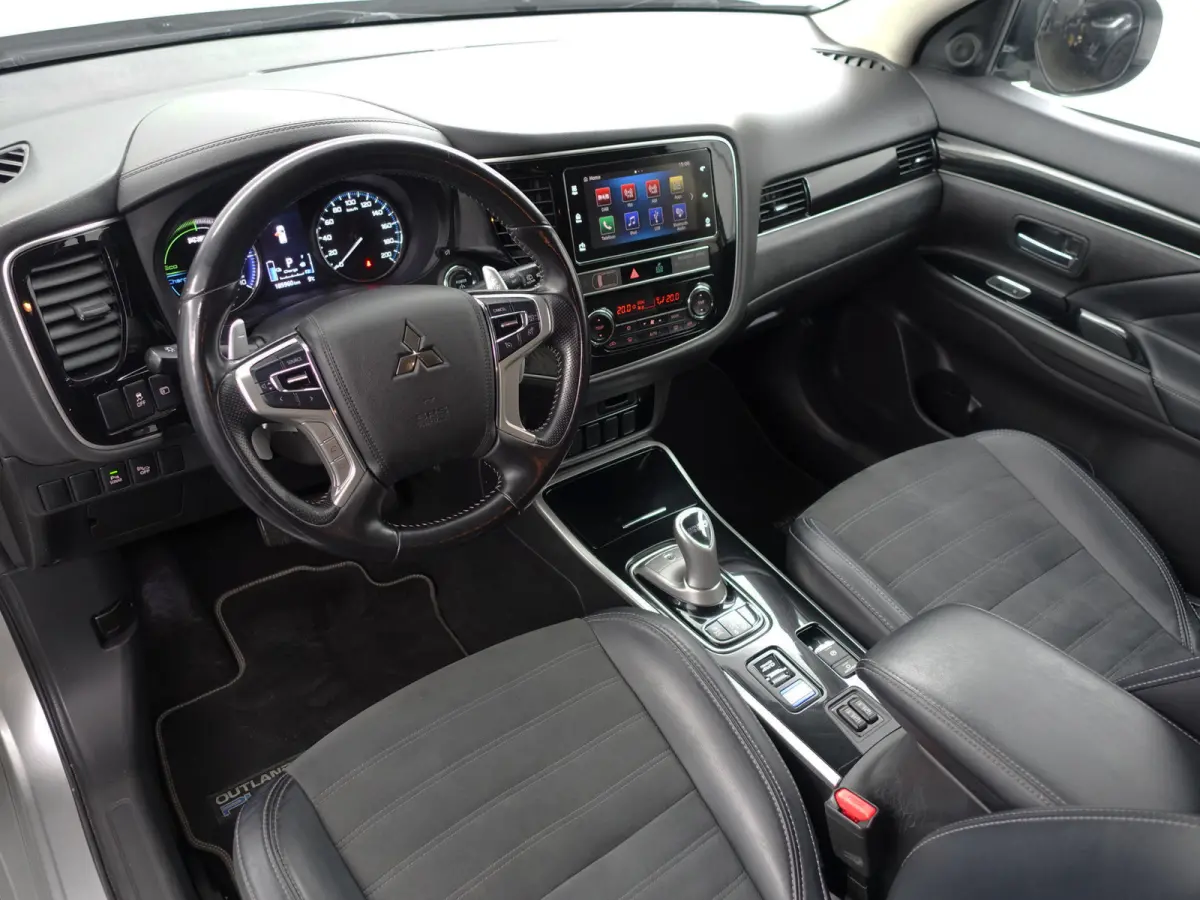 2.4 PHEV Blackpack Aut- Xenon Led, Stoelverwarming, Sport Leder Interieur, Trekhaak, Camera, Clima