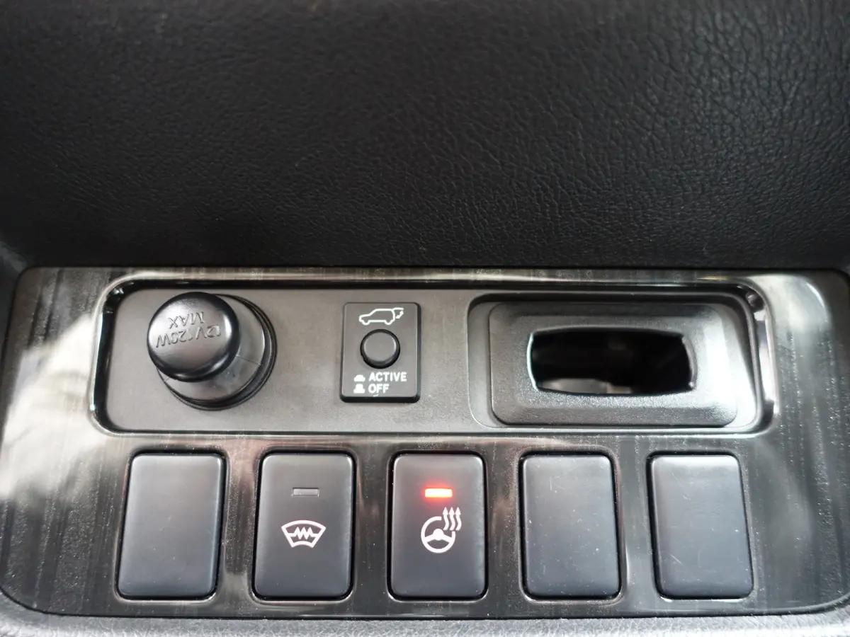 2.0 PHEV 4WD instyle+ Aut- 360 Camera, Leder, Stuur/Stoelverwarming, Clima, Xenon Led