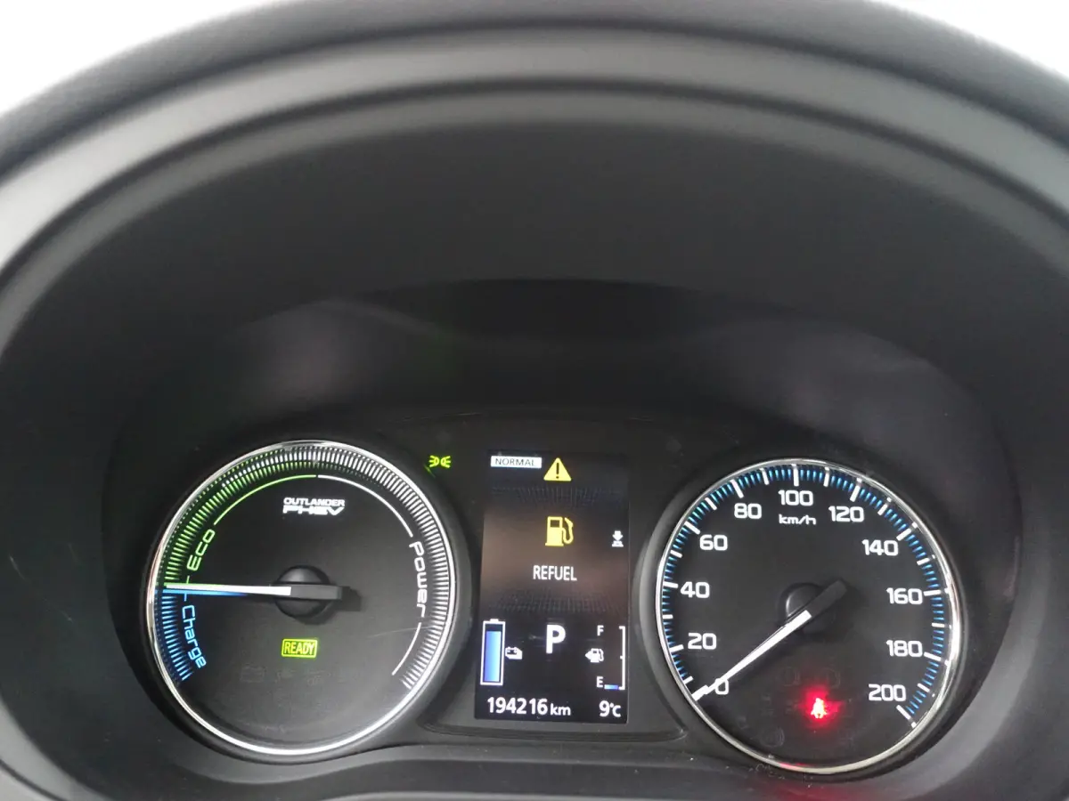 2.0 PHEV 4WD instyle+ Aut- 360 Camera, Leder, Stuur/Stoelverwarming, Clima, Xenon Led