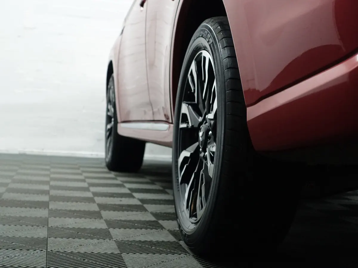 2.0 PHEV Executive Edition Aut- Xenon Led, Stoelverwarming, Camera, Park Assist, Clima, Navi