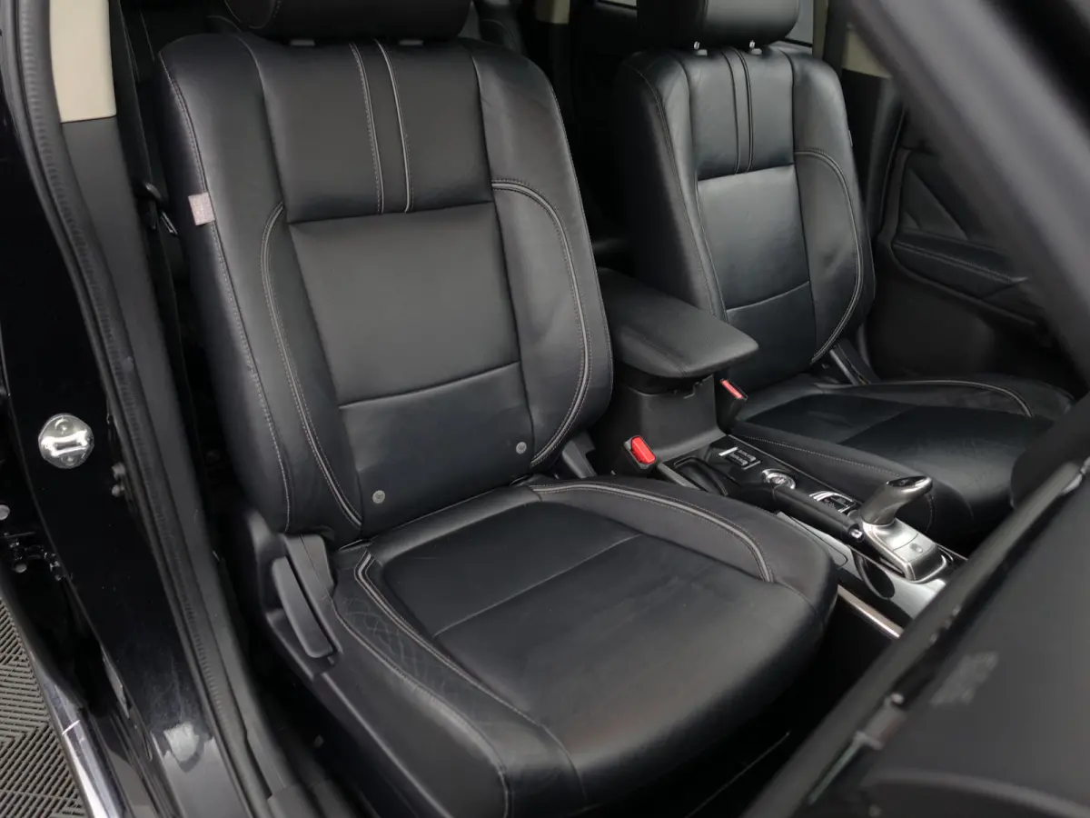 2.0 PHEV instyle+ Aut- Schuifdak, 360 Camera, Xenon Led, Stuur/Stoelverwarming, Ada Cruise