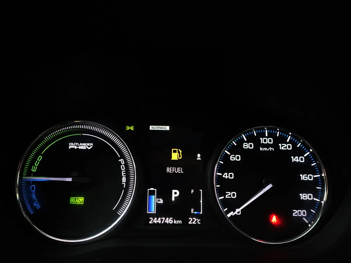 2.0 PHEV instyle+ Aut- Schuifdak, 360 Camera, Xenon Led, Stuur/Stoelverwarming, Ada Cruise