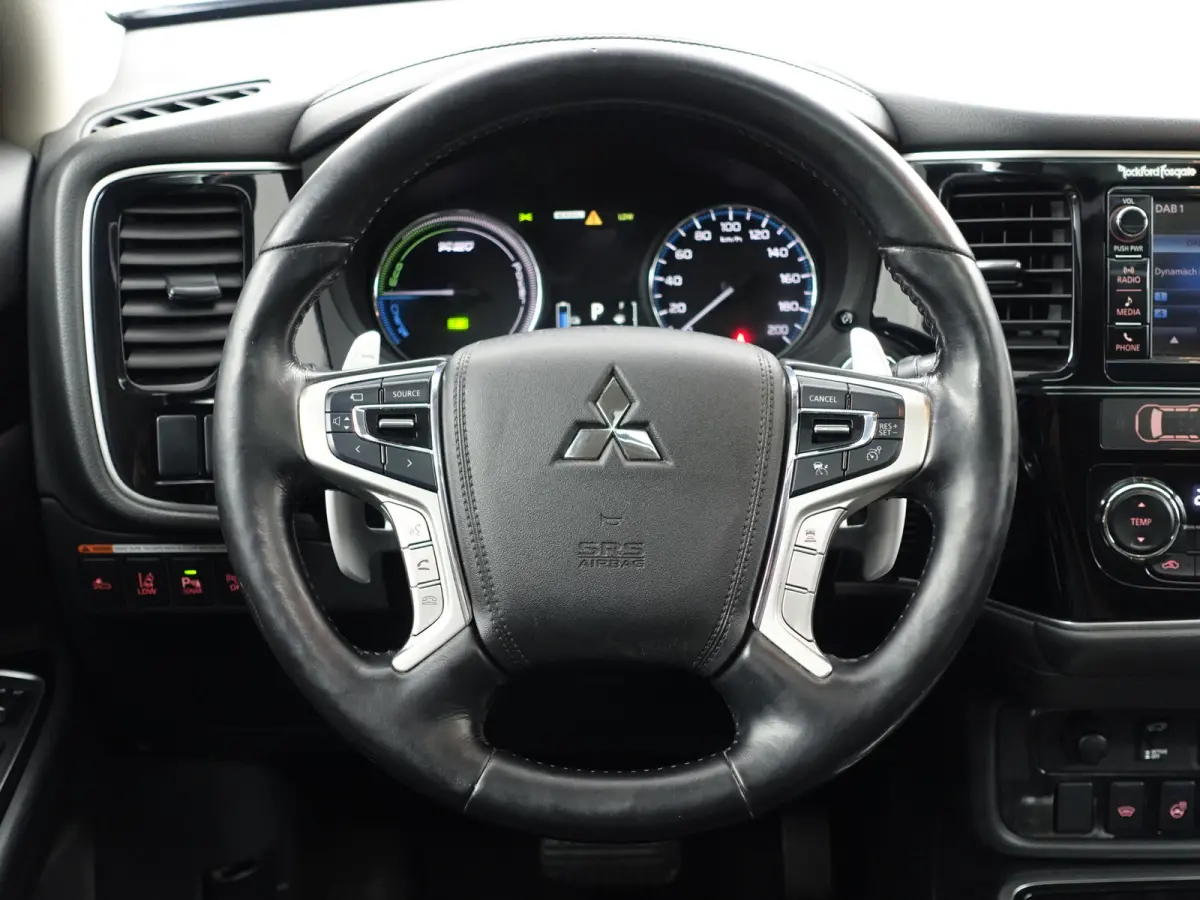 2.0 PHEV instyle+ Aut- Schuifdak, 360 Camera, Xenon Led, Stuur/Stoelverwarming, Ada Cruise