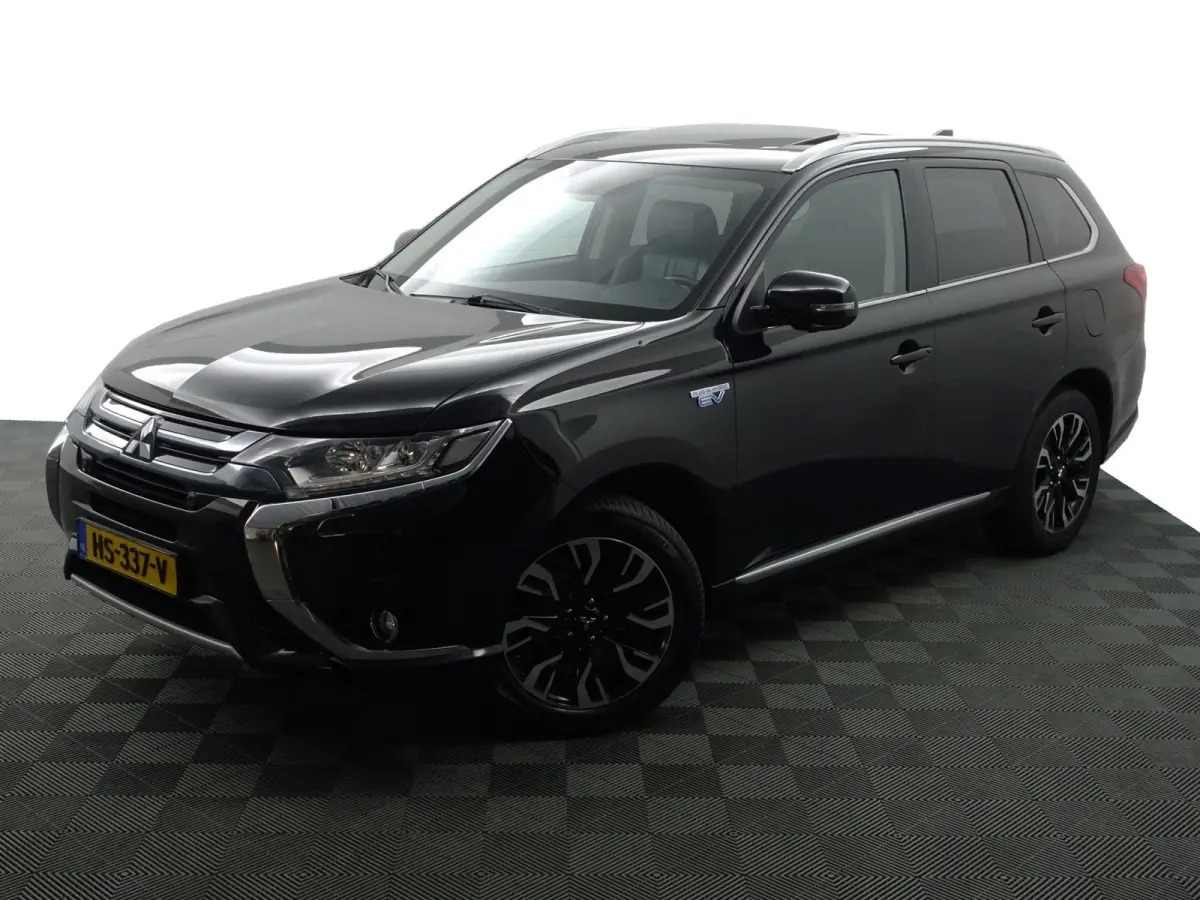 2.0 PHEV instyle+ Aut- Schuifdak, 360 Camera, Xenon Led, Stuur/Stoelverwarming, Ada Cruise