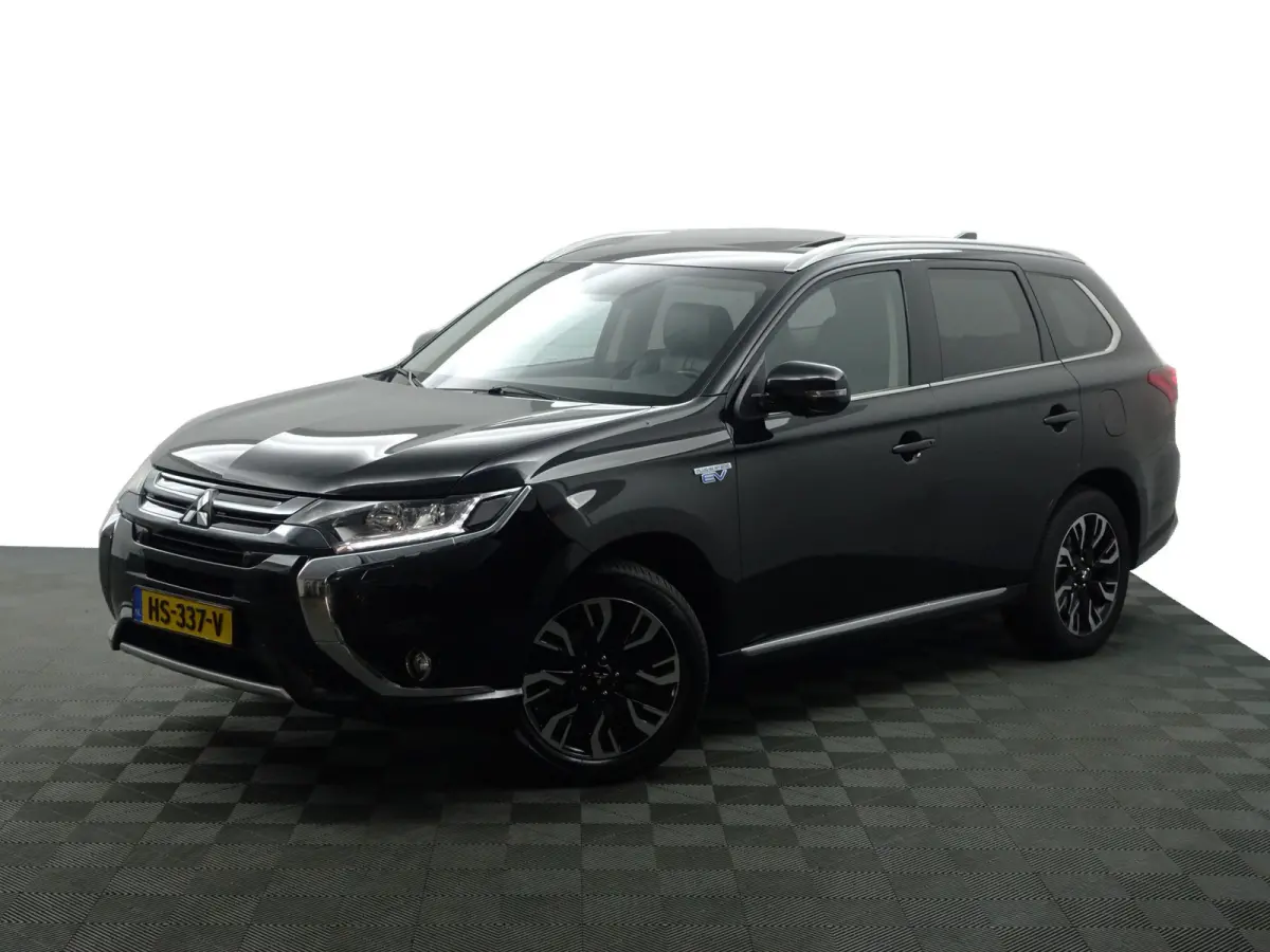 2.0 PHEV instyle+ Aut- Schuifdak, 360 Camera, Xenon Led, Stuur/Stoelverwarming, Ada Cruise