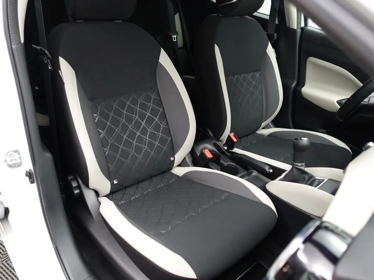 1.0 IG-T N-Design- Bose Audio, Xenon Led, Design Two Tone Interieur, Lane Assist, Privacy Glass