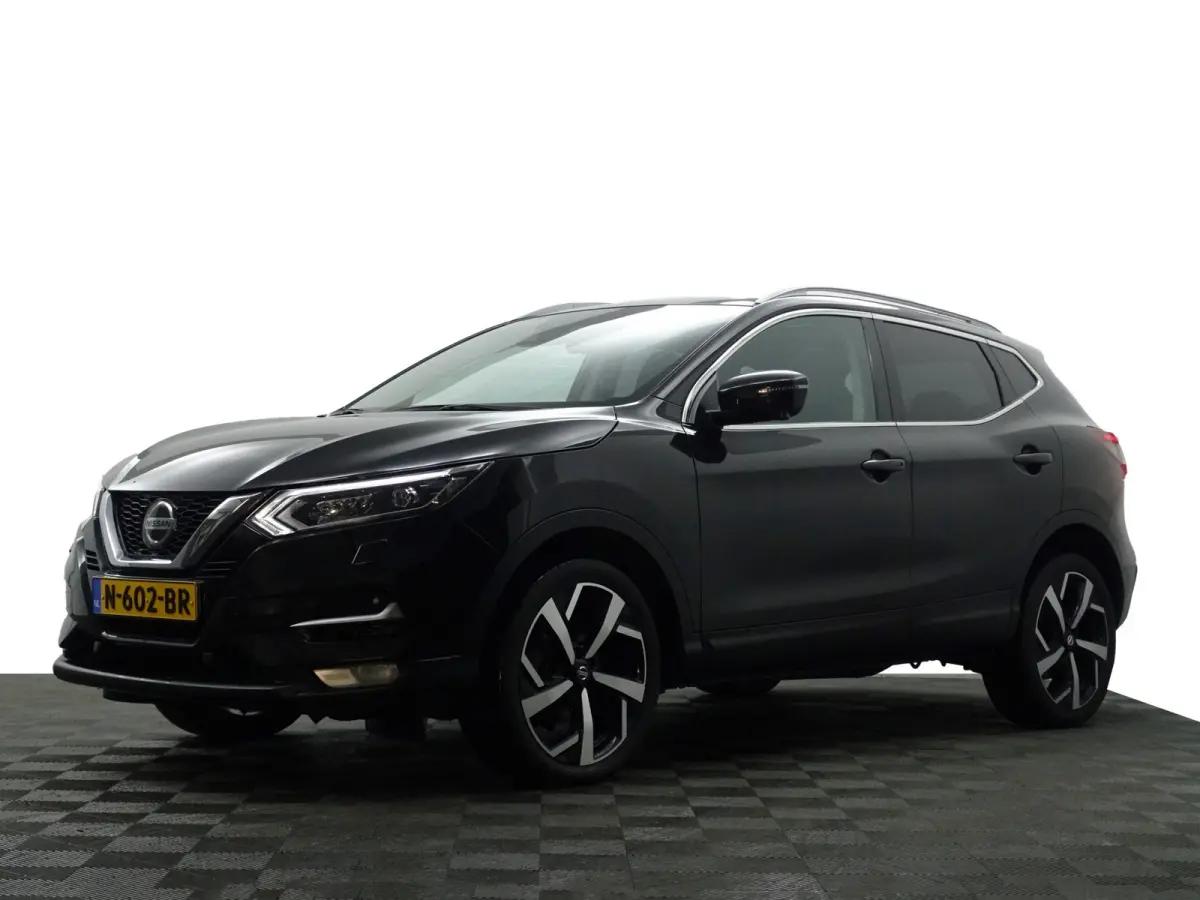 1.3 DIG-T Premium Edition Aut- NAP 56dkm, Design Leder, Panoramadak, 360 Camera, Trekhaak, Stoelverwarming