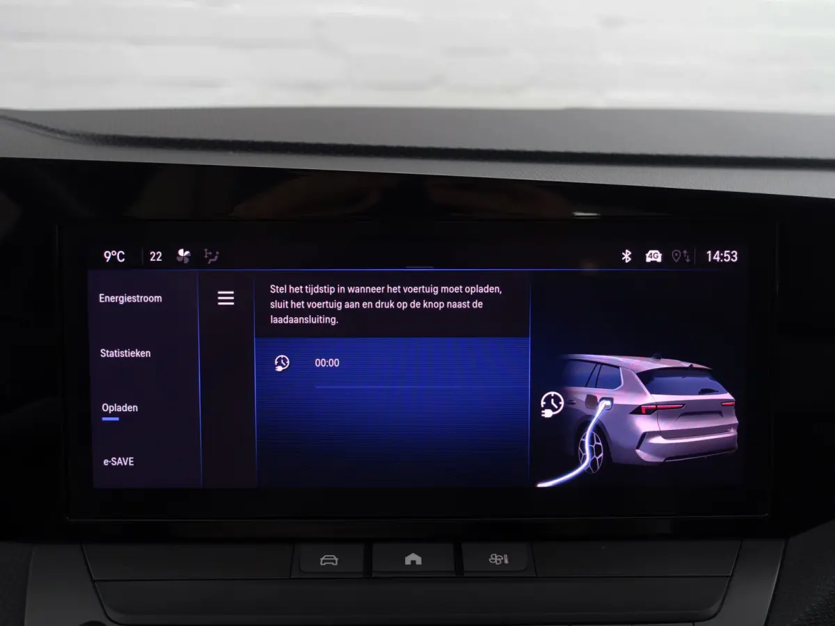1.6 Turbo Hybrid Aut- Carplay, Android Auto, Privacy Glass, Dynamic Select, Park Assist, Virtual Cockpit