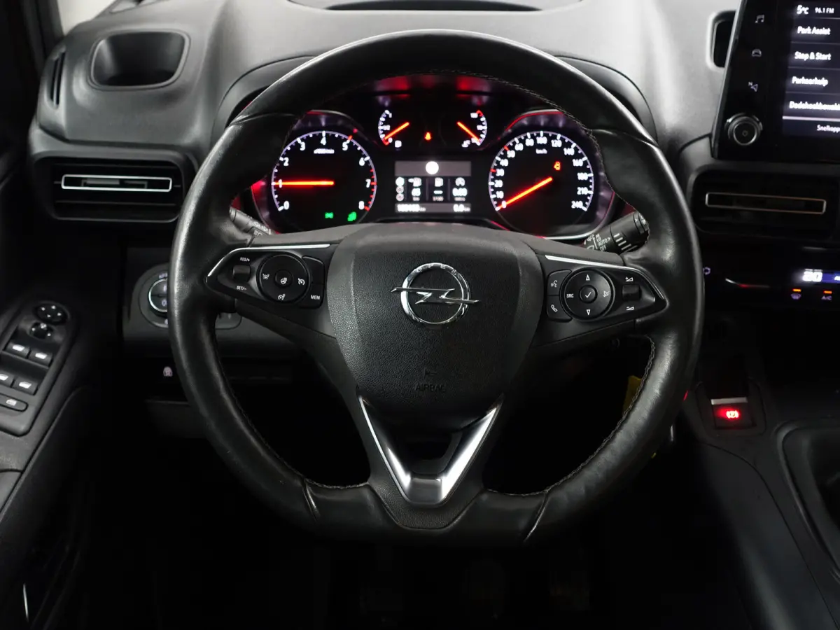 1.2 Turbo L2H1 Edition- 360 Camera, Stuur/Stoelverwarming, Xenon Led, 2x Schuifdeur, Park Assist