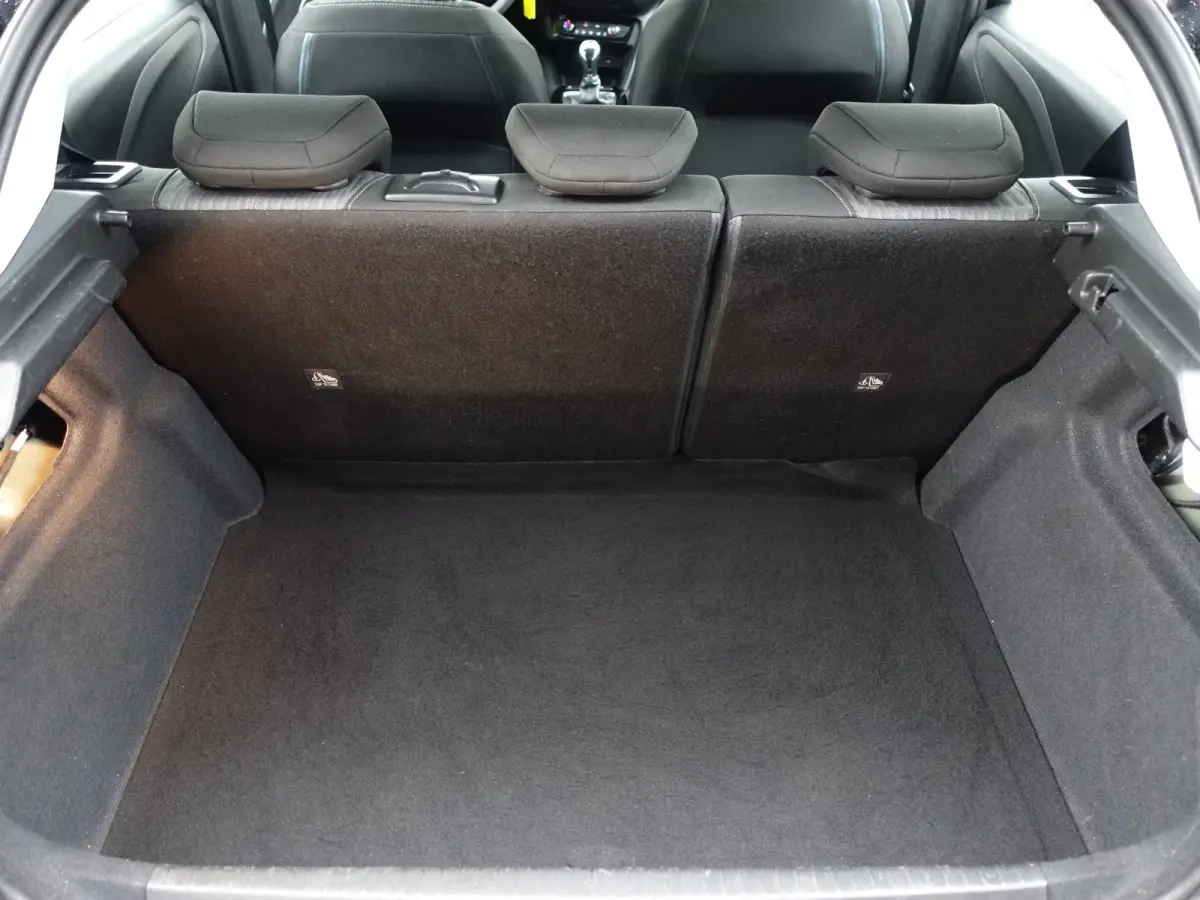 1.2 Edition- Park Assist, Lane Assist, Clima, Cruise, Privacy Glass, Comfort Interieur