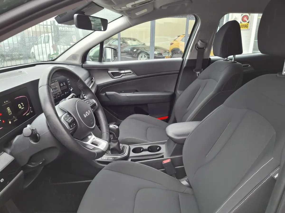 1.6 T-GDi MHEV Mild-Hybrid ComfortLine Camera Carplay