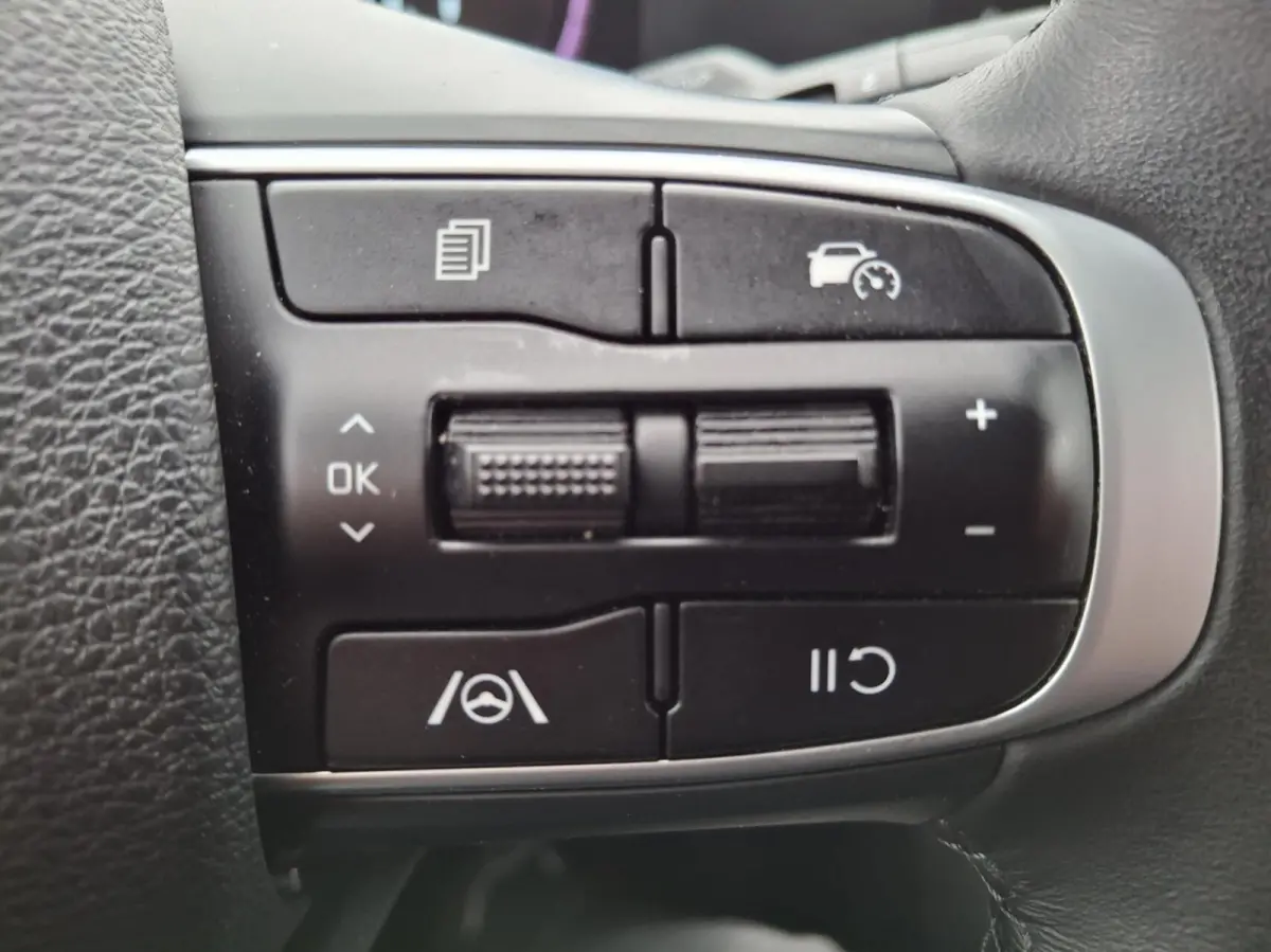 1.6 T-GDi MHEV Mild-Hybrid ComfortLine Camera Carplay