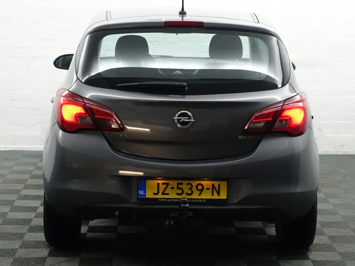 1.0 Turbo Edition- Clima, Cruise, Trekhaak, Design Interieur, Sport Pakket