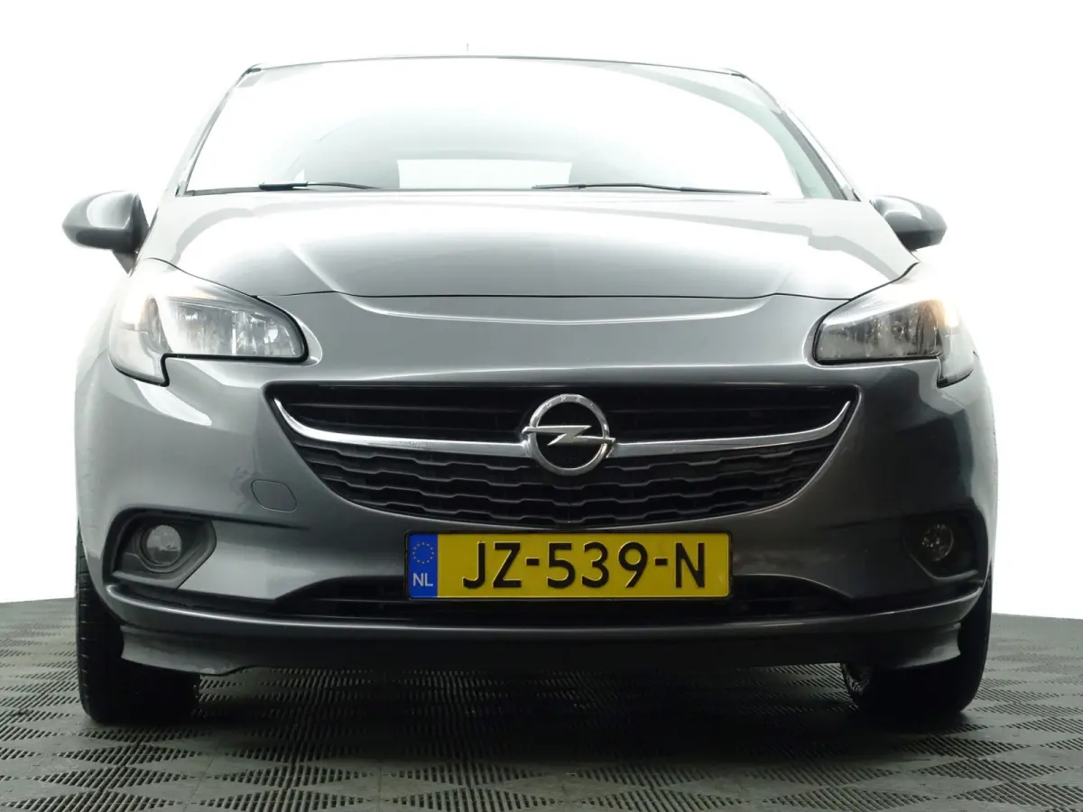 1.0 Turbo Edition- Clima, Cruise, Trekhaak, Design Interieur, Sport Pakket